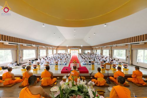 ภาพ No.171463:พิธีทอดกฐิน ณ ศูนย์พนมสารคาม ฉะเชิงเทรา ในโครงการกฐินสามัคคีทั่วไทย 30,000 วัด บูชาธรรม 80 ปี หลวงพ่อธัมมชโย โดยคณะศิษยานุศิษย์วัดพระธรรมกาย วันที่ 26 ตุลาคม พ.ศ. 2567