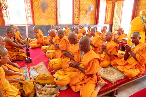 ภาพ No.101136:พิธีอุปสมบทหมู่ ในโครงการอุปสมบทบูชาธรรม มหาปูชนียาจารย์ พ.ศ. 2566 ณ วัดท่าเกวียน อำเภอพนมสารคาม จังหวัดฉะเชิงเทรา วันที่ 5 ธันวาคม พ.ศ. 2566