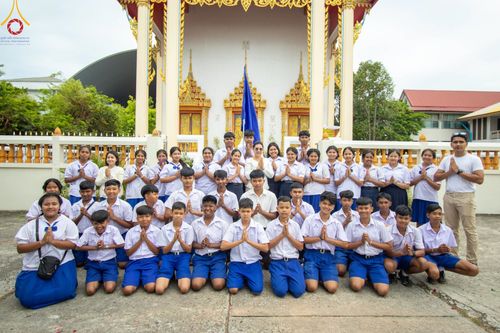 ภาพ No.128484:พิธีอัญเชิญพระบรมสารีริกธาตุ " ใจกลางเมืองนครหาดใหญ่ " เพื่อประดิษฐาน ณ มหารัตนเจดีย์สิริปทุมสวรรค์ (เจดีย์อริยพุทธะ 5 พระองค์) ศูนย์ปฏิบัติธรรมภาคใต้ อ.บางกล่ำ จ.สงขลา  วันที่ 9 มีนาคม พ.ศ. 2567 (ชุดที่ 2)