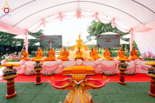 ภาพ No.174715:พิธีทอดกฐิน ศูนย์ปฏิบัติธรรมนานาชาติปาย อำเภอปาย จังหวัดแม่ฮ่องสอน พิธีวางดวงแก้ว โปรยรัตนชาติ สถาปนาอาคารปฏิบัติธรรม 80 ปี ครูบาไชยบูลย์ (หลวงพ่อธัมมชโย) วันที่ 27 ตุลาคม พ.ศ. 2567