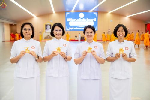 ภาพ No.246543:วันที่ 17 กันยายน พ.ศ. 2568 พิธีรับดวงแก้วนักเรียนบาลี "ดวงแก้วยกชั้นให้ลั่นจักรวาล" ณ ห้องเทวสภา วัดพระธรรมกาย