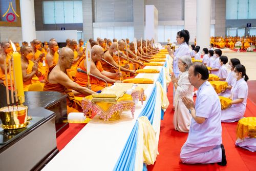 ภาพ No.120781:องค์กรปกครองส่วนท้องถิ่นปทุมฯ ร่วมคณะสงฆ์ ภาครัฐ ภาคเอกชน คณะศิษย์วัดพระธรรมกาย รวมใจพสกนิกรบำเพ็ญกุศลอุทิศถวายสมเด็จพระบูรพมหากษัตริยาธิราช พร้อมด้วยบูรพาจารย์ ผู้มีอุปการคุณต่อพระพุทธศาสนา และแผ่นดิน