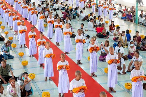 โครงการบรรพชาสามเณร ฟื้นฟูพระพุทธศาสนาทั่วไทย ณ ศูนย์อบรมเยาวชนสุรินทร์ วันที่ 6 เมษายน พ.ศ. 2567