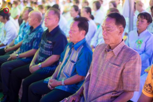 ภาพ No.175473:พิธีทอดกฐินสามัคคี ณ ศูนย์ปฏิบัติธรรมแก้วมงคลสกลนคร(หนองหาร) ต.ท่าแร่ อำเภอเมือง จังหวัดสกลนคร วันที่ 15 พฤศจิกายน พ.ศ. 2567