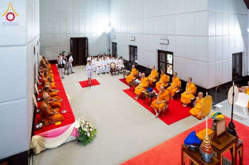 ภาพ No.231243:วันพฤหัสบดีที่ 3 กรกฏาคม พ.ศ. 2568 พิธีมุทิตาสักการะพระภิกษุนาคหลวง พระมหาพนาวัฒน์ ธมฺมนฺตคามี (จันทร์เผือก) เปรียญธรรม ๙ ประโยค ณ วัดพระธรรมกาย ปทุมธานี