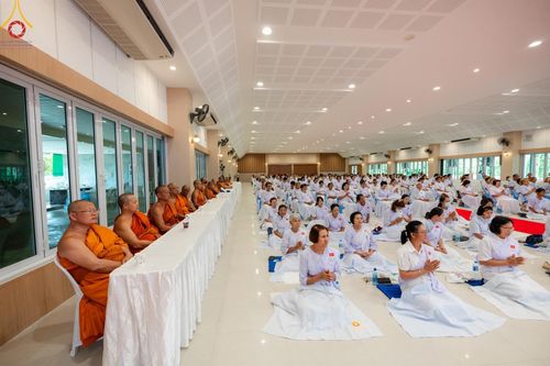 ภาพ No.156960:โครงการ อุบาสกแก้ว อุบาสิกาแก้ว รุ่นที่ 3 ตัวแทนทอดกฐินสามัคคีทั่วไทย 30,000 วัด ระหว่างวันที่ 20-22 กันยายน พ.ศ. 2567 ณ ธุดงคสถานชลบุรี