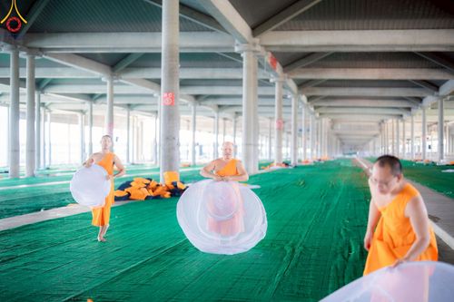 ภาพ No.220576:วันที่ 22 - 25 เมษายน พ.ศ. 2568 การต้อนรับพักค้างพระสังฆาธิการ และการเก็บงานพักค้าง เพื่องานวันคุ้มครองโลก ณ วัดพระธรรมกาย