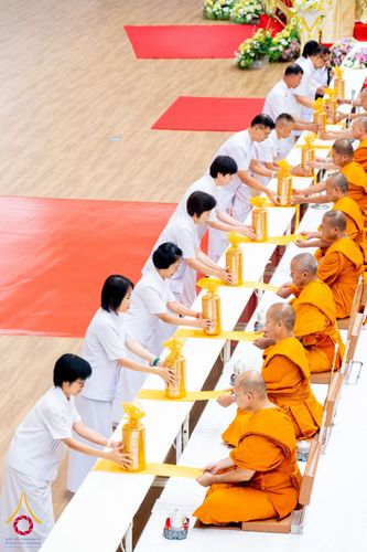 ภาพ No.146024:พิธีเจริญพระพุทธมนต์ ปฏิบัติธรรมเจริญสมาธิภาวนา เพื่อถวายเป็นพระราชกุศล แด่พระบาทสมเด็จพระเจ้าอยู่หัว เนื่องในโอกาสพระราชพิธีมหามงคล เฉลิมพระชนมพรรษา 6 รอบ 28 กรกฎาคม 2567 วันอาทิตย์ที่ 28 กรกฎาคม พ.ศ. 2567  ณ ห้องแก้วสารพัดนึก 2 สภาธรรมกายสากล