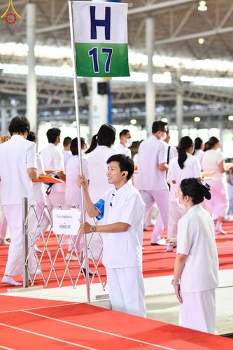 ภาพ No.134573:V.35 เพื่อบุญต้นเดือน การรับบุญของเจ้าหน้าที่หน่วยงานต่างๆ เพื่องานบุญวันอาทิตย์ต้นเดือน ณ วัดพระธรรมกาย วันที่ 7 เมษายน พ.ศ. 2567