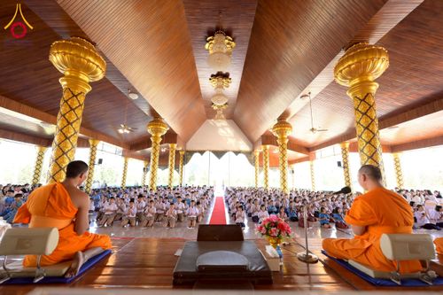 ภาพ No.274861:วันที่ 28 พฤศจิกายน พ.ศ. 2568 รวมพลังเด็กดี V-Star ผู้นำฟื้นฟูศีลธรรมโลก ประจำปี 2568 จังหวัดอุบลราชธานี ณ วัดป่าอุบลแก้ว อ.วารินชำราบ จ.อุบลราชธานี