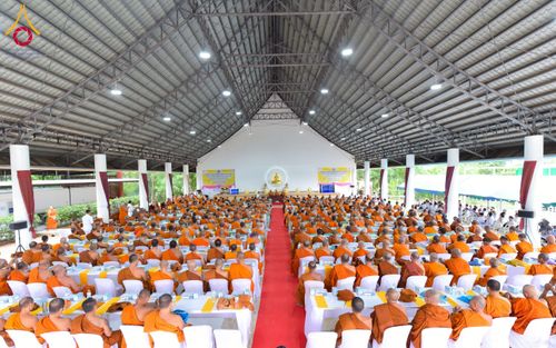 ภาพ No.230530:วันอาทิตย์ที่ 29 มิถุนายน พ.ศ. 2568  งานสัมมนาคณะสงฆ์จังหวัดอำนาจเจริญ โครงการกฐินสามัคคีทั่วไทย 30,000 วัด บูชาธรรม 81 ปี หลวงพ่อธัมมชโย และพิธีถวายสังฆทาน 409 วัด ครบรอบ 9 ปี ณ ธุดงคสถานอำนาจเจริญ