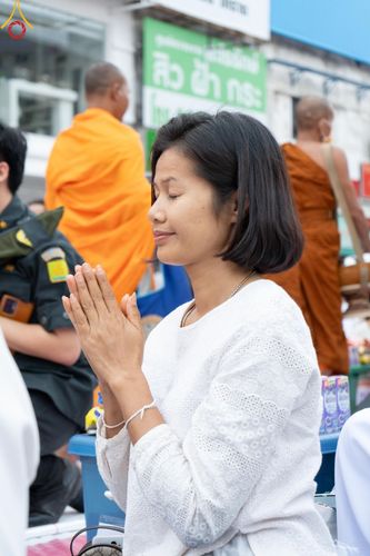 ภาพ No.126333:พิธีทำบุญเมืองนครราชสีมา ฉลอง 556 ปี ตักบาตรพระ 10,000 รูป ในวันเสาร์ที่ 2 มีนาคม พ.ศ.2567 ณ อนุสาวรีย์ท้าวสุรนารี จ.นครราชสีมา จัดโดย คณะสงฆ์จังหวัดนครราชสีมา ร่วมกับสำนักงานจังหวัดนครราชสีมา