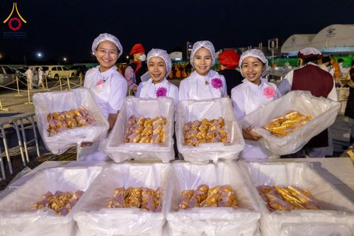 ภาพ No.118042:พิธีถวายภัตตาหารเป็นสังฆทาน แด่คณะพระธรรมยาตรา ปีที่ 12 วันที่ 24 มกราคม พ.ศ. 2567 ณ อนุสรณ์สถานบางนางแท่น จ.นครปฐม