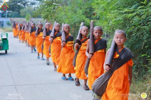 ภาพ No.93780:กิจกรรมสามเณร ศูนย์ปฏิบัติธรรมสวนผึ้ง จ.ราชบุรี ในโครงการบรรพชาสามเณรฟื้นฟูพระพุทธศาสนาทั่วไทย