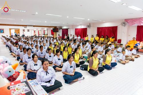 ภาพ No.184361:กิจกรรมวันรวมพลังเด็กดี V-Star ผู้นำฟื้นฟูศีลธรรมโลก ในวันที่ 11 ธันวาคม พ.ศ. 2567 ณ วิทยาลัยเทคโนโลยีบริหารธุรกิจ จังหวัดชัยภูมิ