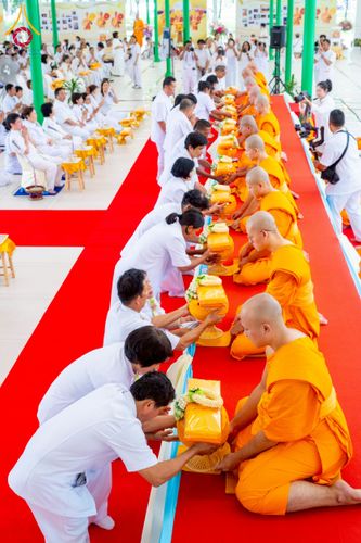 ภาพ No.223739:วันอาทิตย์ที่ 11 พฤษภาคม พ.ศ. 2568 พิธีอุปสมบทสามเณรเปรียญธรรมอุปสมบทอุทิศชีวิต 9 รูป อุบาสก 1 ท่าน ณ อุโบสถพระไตรปิฏกวัดพระธรรมกาย