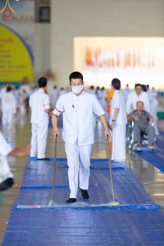 ภาพ No.125363:V.27 มาฆะ สาธุ  การรับบุญเตรียมงาน ปฎิบัติงาน เก็บงาน ของเจ้าหน้าที่หน่วยงานต่างๆ เพื่อวันมาฆบูชา วันเสาร์ที่ 24 กุมภาพันธ์  พ.ศ. 2567 ณ วัดพระธรรมกาย จ.ปทุมธานี