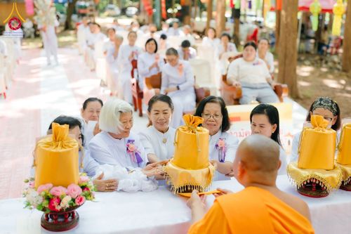 ภาพ No.169548:พิธีทอดกฐิน ณ ศูนย์ปฏิบัติธรรมนานาชาติตะวันพร้าว จ.เชียงใหม่ ในโครงการกฐินสามัคคีทั่วไทย 30,000 วัด บูชาธรรม 80 ปี หลวงพ่อธัมมชโย โดยคณะศิษยานุศิษย์วัดพระธรรมกาย วันที่ 25 ตุลาคม พ.ศ. 2567