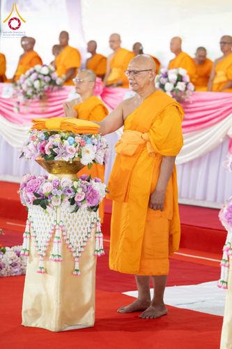 ภาพ No.250284:วันอังคารที่ 7 ตุลาคม พ.ศ. 2568 พิธีทอดผ้าป่าเพื่อสร้าง "ลานอเนกประสงค์พญานาค 4 ตระกูล" ณ พุทธอุทยานนานาชาติ อ.โพนพิสัย จ.หนองคาย