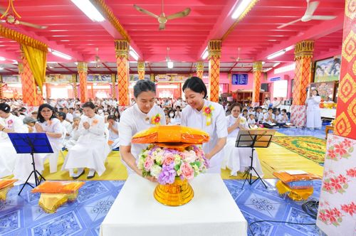 ภาพ No.203514:พิธีทอดผ้าป่าทำนุบำรุงศาสนสถาน ณ วัดตะเคียน ตำบลบางคูเวียง อำเภอบางกรวย จังหวัดนนทบุรี ในโครงการธรรมยาตรา กตัญญูบูชา มหาปูชนียาจารย์ พระมงคลเทพมุนี(สด จนฺทสโร) พระผู้ปราบมาร อนุสรณ์สถาน 7 แห่ง ปีที่ 13 วันที่ 29 มกราคม พ.ศ. 2568