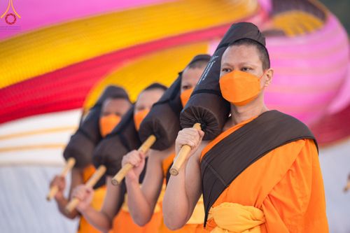 ภาพ No.108202:พระธรรมยาตราร่วมปฏิบัติธรรม และถ่ายภาพหมู่ประวัติศาสตร์ วันที่ 8 มกราคม พ.ศ. 2567  ณ อนุสรณ์สถานบางนางแท่น จ.นครปฐม