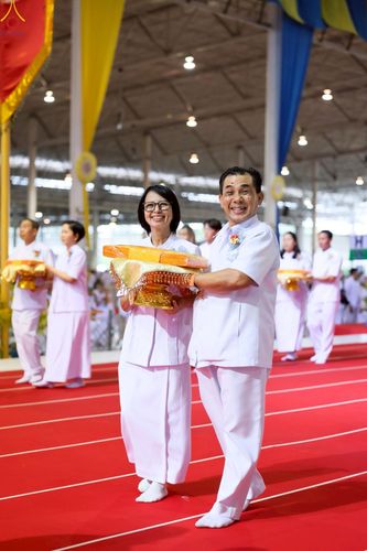 ภาพ No.243926:วันอาทิตย์ที่ 7 กันยายน พ.ศ. 2568 พิธีทอดผ้าป่าสมทบกฐินวัดพระธรรมกาย และสมทบกฐิน 30,000 วัดทั่วไทย ครั้งที่ 2 ณ ห้องแก้วสารพัดนึก 1 วัดพระธรรมกาย