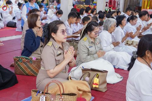 ภาพ No.195201:พิธีทอดผ้าป่าทำนุบำรุงศาสนสถาน ณ วัดพรสวรรค์ ต.หนองบ่อ อ.สองพี่น้อง จ.สุพรรณบุรี ในโครงการธรรมยาตรา กตัญญูบูชา มหาปูชนียาจารย์ พระมงคลเทพมุนี(สด จนฺทสโร) พระผู้ปราบมาร อนุสรณ์สถาน 7 แห่ง ปีที่ 13 วันที่ 13 มกราคม พ.ศ. 2568