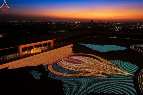 ภาพ No.67885:พิธีเจริญพระพุทธมนต์ จุดประทีปถวายเป็นพุทธบูชา และพิธีฉลองชัยสวดมนต์บทธรรมจักร 4,990,000,082 จบ เนื่องในวาระอายุวัฒนมงคลครบ 82 ปี หลวงพ่อทัตตชีโว ณ พระมหาธรรมกายเจดีย์ วัดพระธรรมกาย จ.ปทุมธานี วันพุธที่ 21 ธันวาคม พ.ศ. 2565