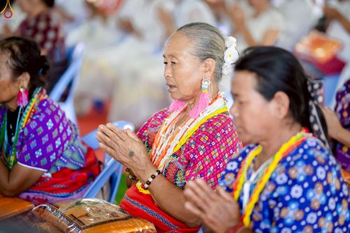 ภาพ No.258303:วันที่ 13 ตุลาคม พ.ศ. 2568 พิธีทอดกฐินสามัคคีทั่วไทย 30,000 วัด โดยคณะศิษยานุศิษย์ บูชาธรรม 81 ปี หลวงพ่อธัมมชโย ณ วัดทุ่งเจริญธรรม อ.อมก๋อย จ.เชียงใหม่