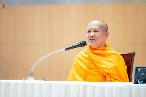 ภาพ No.239895:วันที่ ๒๒ - ๒๔ สิงหาคม พ.ศ. ๒๕๖๘ สัมมนารวมใจผู้นำบุญ บูชาธรรม ๘๑ ปี หลวงพ่อธัมมชโย กฐินสามัคคีทั่วไทย ๓๐,๐๐๐ วัด โครงการอุปสมบทบูชาธรรมมหาปูชนียาจารย์ ๓,๐๐๐ รูป รุ่นที่ ๑