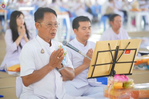 ภาพ No.229486:วันเสาร์ที่ 21 มิถุนายน พ.ศ. 2568 พิธีถวายภัตตาหารเมนูสวรรค์ เพื่อการบรรลุธรรม ณ หอฉันคุณยายอาจารย์ฯ วัดพระธรรมกาย