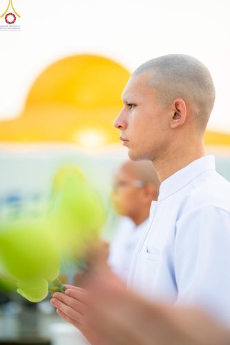 ภาพ No.214950:วันเสาร์ที่ 5 เมษายน พ.ศ. 2568 พิธีเวียนประทักษิณรอบพระมหาธรรมกายเจดีย์  พิธีวันทาเจดีย์ พิธีขอขมาและมอบผ้าไตร ในโครงการบรรพชาสามเณรฟื้นฟูพระพุทธศาสนาทั่วไทย , โครงการหน่อแก้วเปรียญธรรม รุ่นที่ 13 ,  โครงการสามเณรยุวธรรมทายาท รุ่นที่ 33 , โครงการสามเณรมั