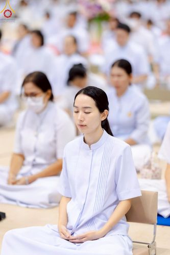 ภาพ No.222768:วันอาทิตย์ต้นเดือนที่ 4 พฤษภาคม พ.ศ. 2568 พิธีบูชาข้าวพระ ณ สภาธรรมกายสากล วัดพระธรรมกาย