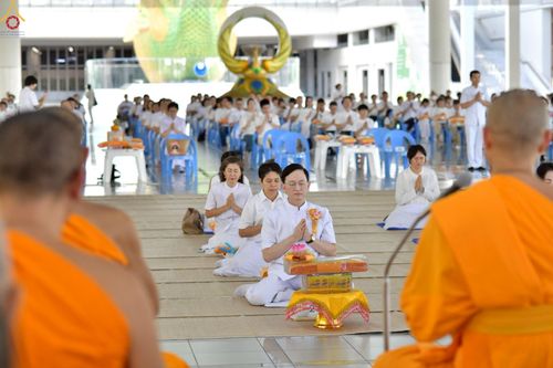 ภาพ No.231898:วันที่ 5 กรกฎาคม พ.ศ. 2568 พิธีถวายภัตตาหารเมนูสวรรค์ เพื่อการบรรลุธรรม ณ หอฉันคุณยายอาจารย์ฯ วัดพระธรรมกาย