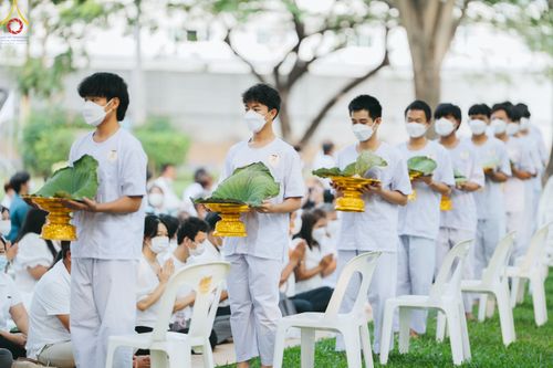 ภาพ No.80042:พิธีตัดปอยผมและปลงผมนาคธรรมทายาท โครงการอุปสมบทหมู่ธรรมทายาท พุทธศาสตร์สากลรุ่นที่ 7 (ภาคฤดูร้อน) วันอาทิตย์ที่ 9 เมษายน พ.ศ.2566