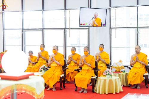 ภาพ No.78124:พิธีเจริญพระพุทธมนต์ สมโภชดวงแก้ว  " ดวงตะวันแห่งเกาหลี "  ดวงแก้ว "บริกรรมนิมิต" เพื่อการเข้าถึงธรรม  วันเสาร์ที่ 18 มีนาคม พ.ศ.2566  ณ อาคารปลูกศรัทธา วัดพระธรรมกาย