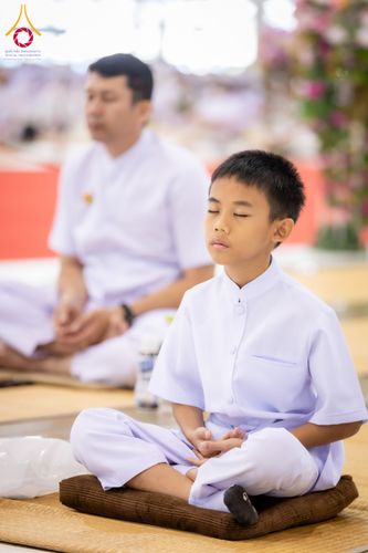 ภาพ No.287573:วันที่ 1 มกราคม พ.ศ. 2569 พิธีบูชาข้าวพระ ณ สภาธรรมกายสากล วัดพระธรรมกาย