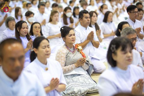 ภาพ No.209574:วันอาทิตย์ที่ 2 มีนาคม พ.ศ. 2568 พิธีบูชาข้าวพระ ณ สภาธรรมกายสากล วัดพระธรรมกาย