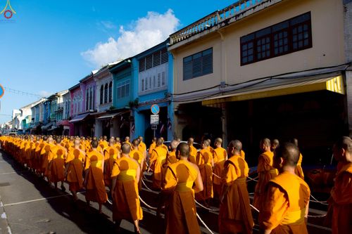 ภาพ No.248755:วันที่ 20 กันยายน พ.ศ. 2568 พิธีอัญเชิญรูปหล่อหลวงปู่วัดปากน้ำ ภาษีเจริญ จากวัดมงคลนิมิตร พระอารามหลวง เพื่อประดิษฐาน ณ วิหารพระมงคลเทพมุนี (สด จนฺทสโร)  ศูนย์ปฏิบัติธรรมภูเก็ต จ.ภูเก็ต