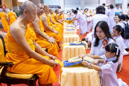 ภาพ No.176335:พิธีมุทิตาสักการะพระมหาเถระและพระเถระ วันที่ 24 พฤศจิกายน พ.ศ. 2567 ณ วัดพระธรรมกาย จ.ปทุมธานี