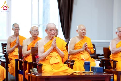 ภาพ No.255068:วันที่ 15 ตุลาคม พ.ศ. 2568 พิธีทอดกฐินสามัคคีประจำปี 2568 บูชาธรรม 81 ปี หลวงพ่อธัมมชโย ณ ศูนย์อบรมเยาวชนกาญจนบุรี