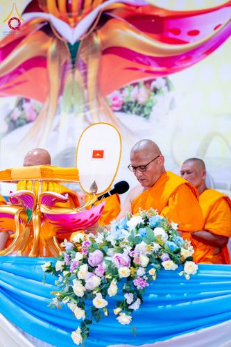 ภาพ No.266035:วันพุธที่ 5 พฤศจิกายน พ.ศ. 2568 (วันพระ ขึ้น 15 ค่ำ เดือน 12) พิธีทอดกฐิน ณ พุทธอุทยานนานาชาติ  อ.โพนพิสิย จ.หนองคาย