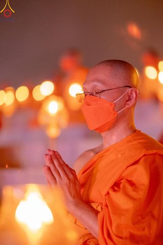 ภาพ No.125051:พิธีเวียนประทักษิณและจุดมาฆประทีป (ชุดที่ 2) ในวันมาฆบูชา เสาร์ที่ 24 กุมภาพันธ์ พ.ศ. 2567 ณ พระมหาธรรมกายเจดีย์ วัดพระธรรมกาย