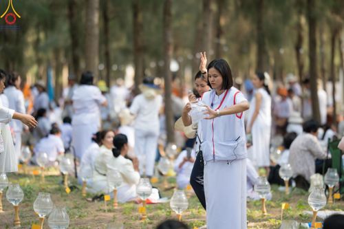 ภาพ No.107681:V.4 ทุ่มใจ การเตรียมงาน เก็บงาน การรับบุญของเจ้าหน้าที่หน่วยงานต่างๆ เพื่อโครงการธรรมยาตรา กตัญญูบูชามหาปูชนียาจารย์ พระมงคลเทพมุนี (สด จนฺทสโร) พระผู้ปราบมาร อนุสรณ์สถาน 7 แห่ง ปีที่ 12 ระหว่างวันที่ 2 - 31 มกราคม พ.ศ.2567