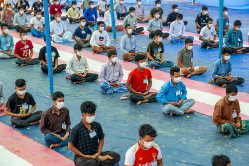 ภาพ No.127632:Photo Story ปฐมบรรพชาชาวพุทธมาร์มา Episode 2/5 วันที่ 6-7 กุมภาพันธ์ พ.ศ. 2567  โครงการบรรพชาครั้งประวัติศาสตร์ แห่งเทือกเขาจิตตะกอง  ครั้งแรกของชาวพุทธมาร์มา บังกลาเทศ บูชาธรรม 80 ปีหลวงพ่อธัมมชโย ณ วัดธัมจักร อรัญกุฏิ เมืองรัมการ์ คาร์กาชารี บังกลาเทศ