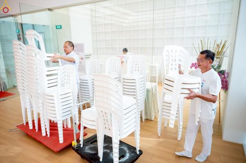 ภาพ No.254294:วันที่ 12 ตุลาคม พ.ศ. 2568 พิธีทอดกฐินสามัคคีวัดพระธรรมกายสิงคโปร์  新加坡法身寺功德衣法会 Dhammakaya Centre Singapore Kathina Ceremony  