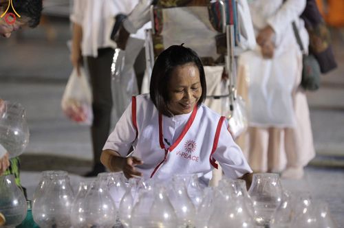 ภาพ No.110029:V.8 พลังทีม การเตรียมงาน เก็บงาน การรับบุญของเจ้าหน้าที่หน่วยงานต่างๆ เพื่อโครงการธรรมยาตรา กตัญญูบูชามหาปูชนียาจารย์ พระมงคลเทพมุนี (สด จนฺทสโร) พระผู้ปราบมาร อนุสรณ์สถาน 7 แห่ง ปีที่ 12 ระหว่างวันที่ 2 - 31 มกราคม พ.ศ.2567