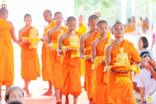 ภาพ No.236527:วันพุธที่ 30 กรกฏาคม  พ.ศ. 2568 พิธีถวายมหาสังฆทาน 81 วัด 81 ปี หลวงพ่อธัมชโย ครั้งที่ 2  ณ ศูนย์ปฏิบัติธรรมสวนผึ้ง ต.ท่าเคย อ.สวนผึ้ง จ.ราชบุรี