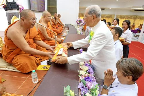 ภาพ No.235755:วันที่ 27 กรกฎาคม พ.ศ. 2568 พิธีถวายมหาสังฆทาน 114 วัด ครบรอบ 14 ปี ธุดงคสถานนครธรรม ณ ธุดงคสถานนครธรรม จ.นครศรีธรรมราช