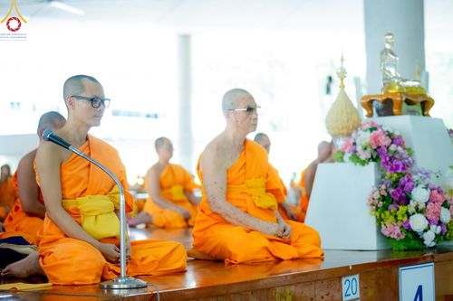 ภาพ No.147785:พิธีถวายภัตตาหารเมนูสวรรค์ ในพรรษาแห่งการเข้าถึงธรรม วันเสาร์ที่ 10 สิงหาคม พ.ศ. 2567 ณ หอฉันคุณยายอาจารย์ฯ วัดพระธรรมกาย